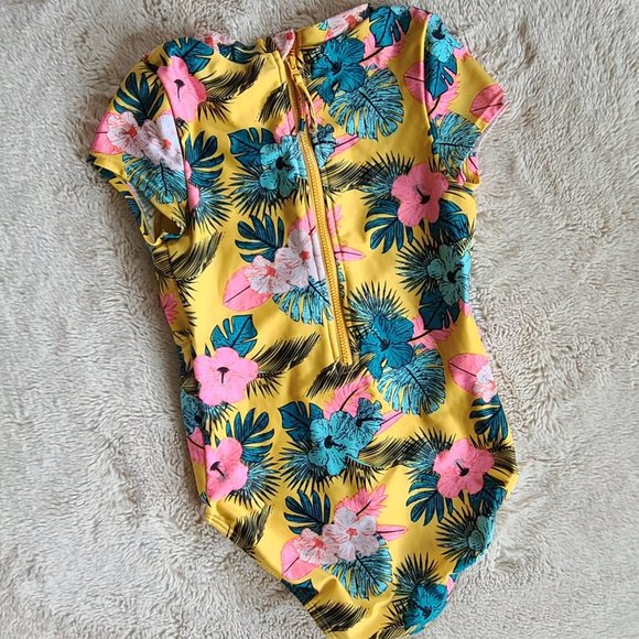 Girls Tropical Yellow One-Piece Swimsuit | Art Class™ | Size Medium - Picture 3 of 6